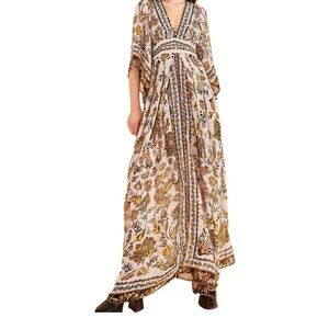 Floral Tapestry Print Maxi Dress - Multicolor